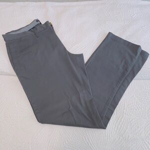 14th & Union: Gray Khakis - Size 36Wx32L